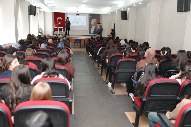 BAŞKAN ÇOLAKBAYRAKDAR, “KOCASİNAN, FARKINDALIĞIYLA DA TÜRKİYE’YE ÖRNEK OLACAK”