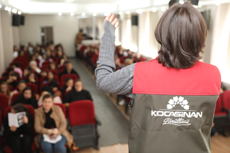 BAŞKAN ÇOLAKBAYRAKDAR, “KOCASİNAN, FARKINDALIĞIYLA DA TÜRKİYE’YE ÖRNEK OLACAK”