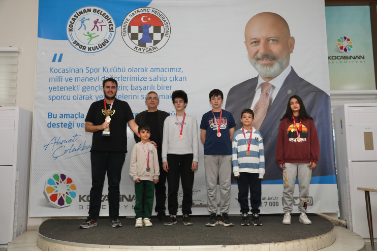 BAŞKAN ÇOLAKBAYRAKDAR, “GELECEĞİN LİDERLERİ YETİŞİYOR”