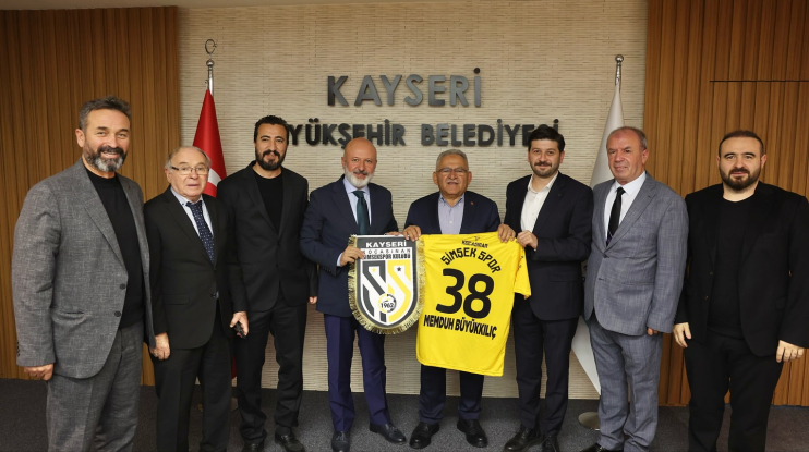 BAŞKAN ÇOLAKBAYRAKDAR: “KAYSERİ FUTBOLUNUN TEMEL TAŞI KOCASİNAN ŞİMŞEKSPOR, ŞEHRİMİZİ GURURLA TEMSİL EDİYOR”