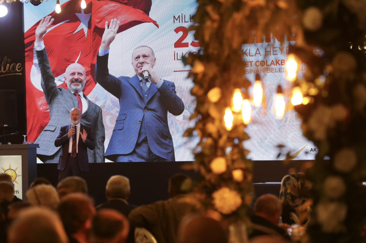 BAŞKAN ÇOLAKBAYRAKDAR: “VATANDAŞ ODAKLI HİZMET ANLAYIŞIYLA TÜRKİYE’DE FARK OLUŞTURUYORUZ”