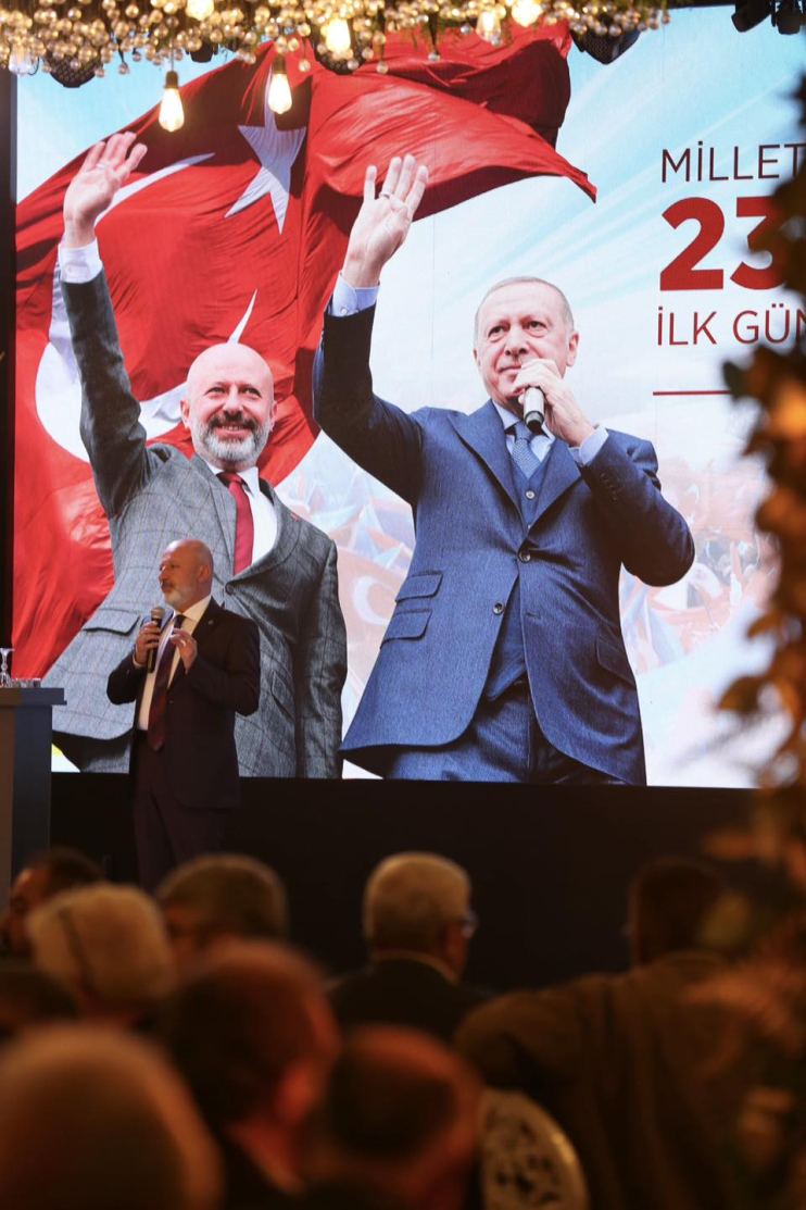 BAŞKAN ÇOLAKBAYRAKDAR: “VATANDAŞ ODAKLI HİZMET ANLAYIŞIYLA TÜRKİYE’DE FARK OLUŞTURUYORUZ”