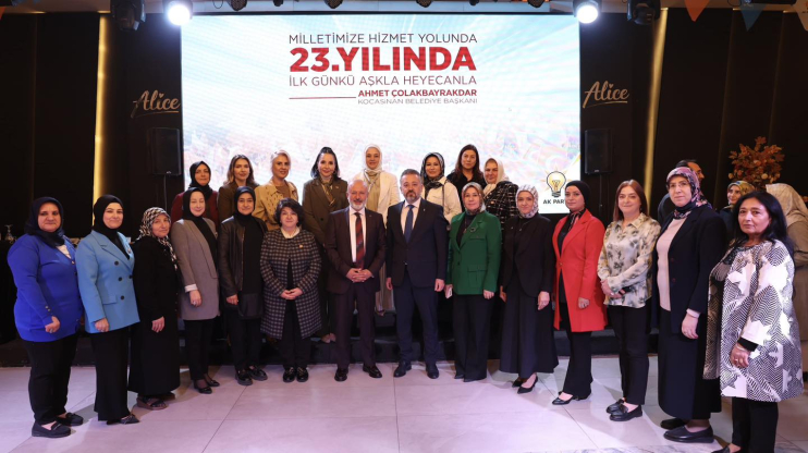 BAŞKAN ÇOLAKBAYRAKDAR: “VATANDAŞ ODAKLI HİZMET ANLAYIŞIYLA TÜRKİYE’DE FARK OLUŞTURUYORUZ”
