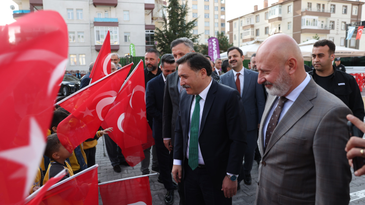 BAŞKAN ÇOLAKBAYRAKDAR: “EĞİTİM İÇİN NE GEREKİYORSA HER ZAMAN HAZIRIZ”