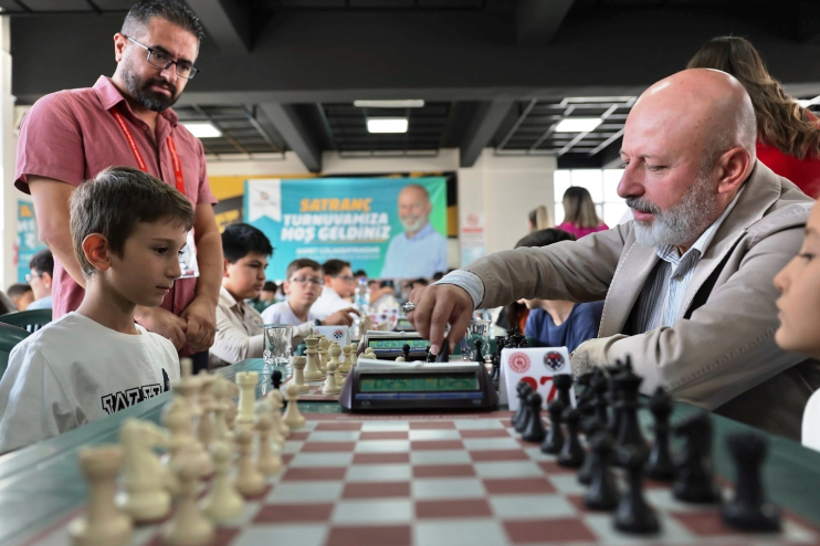 BAŞKAN ÇOLAKBAYRAKDAR: “SATRANÇTA DOĞRU HAMLEYİ YAPTIK, TÜRKİYE KUPASI’YLA TAÇLANDI”