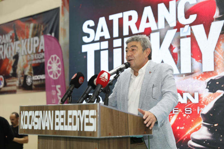 BAŞKAN ÇOLAKBAYRAKDAR: “HEDEFİMİZ KAYSERİ’Yİ SATRANÇTA MARKA ŞEHİR YAPMAK”