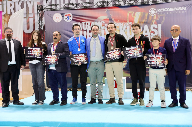 BAŞKAN ÇOLAKBAYRAKDAR: “SATRANÇTA KAZANAN, TÜRKİYE’NİN GELECEĞİ OLAN EVLATLARIMIZDIR”