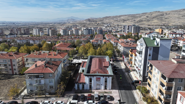BAŞKAN ÇOLAKBAYRAKDAR, “VATANDAŞLARIMIZA DAHA KONFORLU YAŞAM OLANAKLARI SAĞLIYORUZ”