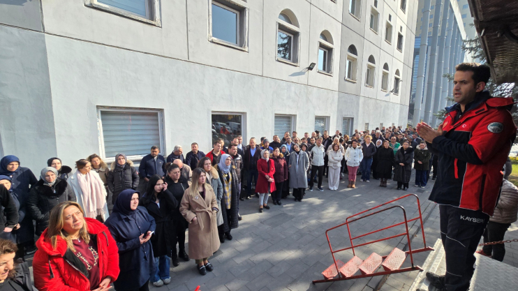 BAŞKAN ÇOLAKBAYRAKDAR: “KOCASİNAN, FARKINDALIĞIYLA DA TÜRKİYE’YE ÖRNEK OLUYOR”