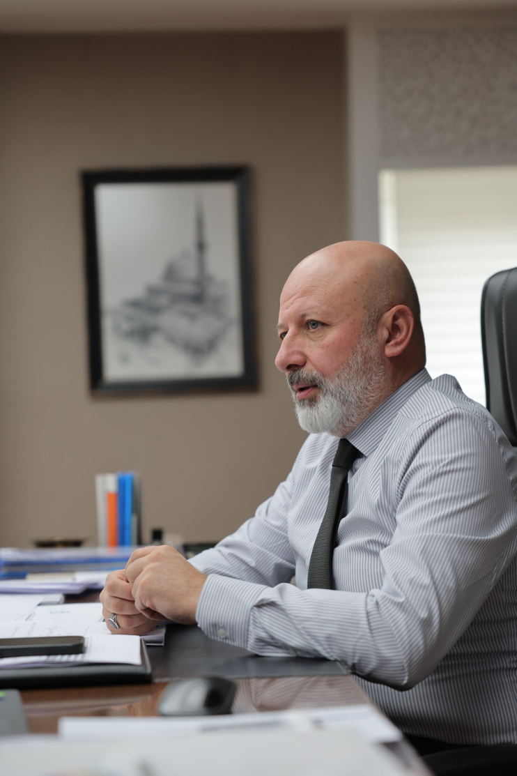 BAŞKAN ÇOLAKBAYRAKDAR: “ÜÇ AYLAR TÜM İSLAM ÂLEMİ’NE HAYIRLAR GETİRSİN”