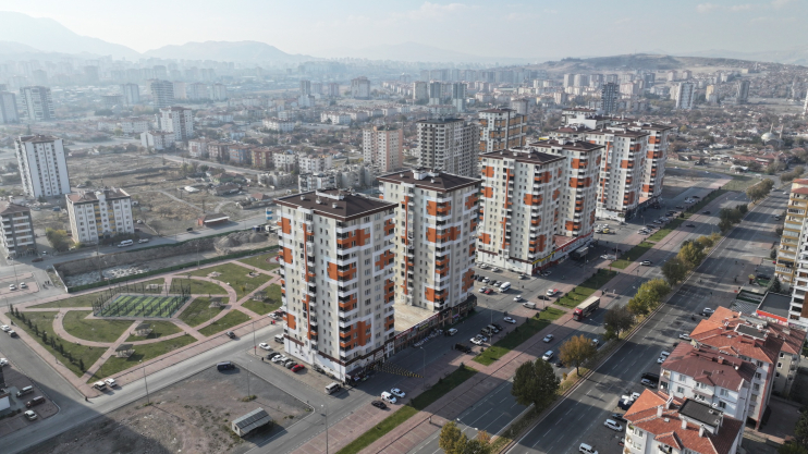 BAŞKAN ÇOLAKBAYRAKDAR, “KOCASİNAN, İNSAN ODAKLI HİZMETLERLE ALTIN ÇAĞINI YAŞIYOR”