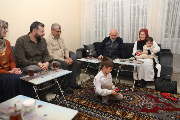 AİLE YILI KOCASİNAN’DA MUTLULUKLA TAÇLANDI: 2 BİN 638 ÇİFT EVLENDİ