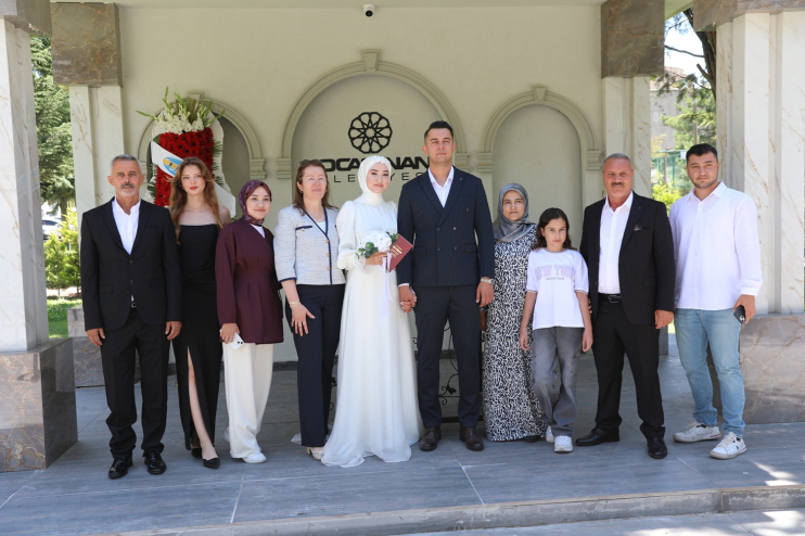 AİLE YILI KOCASİNAN’DA MUTLULUKLA TAÇLANDI: 2 BİN 638 ÇİFT EVLENDİ