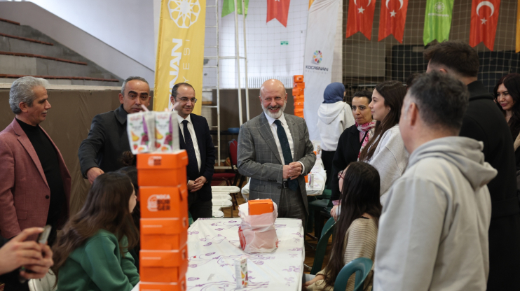 BAŞKAN ÇOLAKBAYRAKDAR, “GÜÇLÜ TÜRKİYE’NİN TEMELİ GENÇLERİMİZDİR”