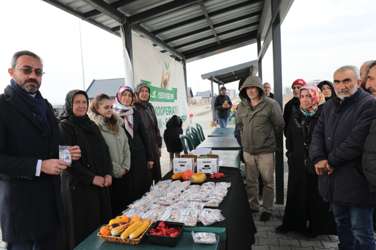 BAŞKAN ÇOLAKBAYRAKDAR: “ATA TOHUMLARI, GELECEĞE BIRAKACAĞIMIZ EN KIYMETLİ MİLLÎ MİRASIMIZDIR”