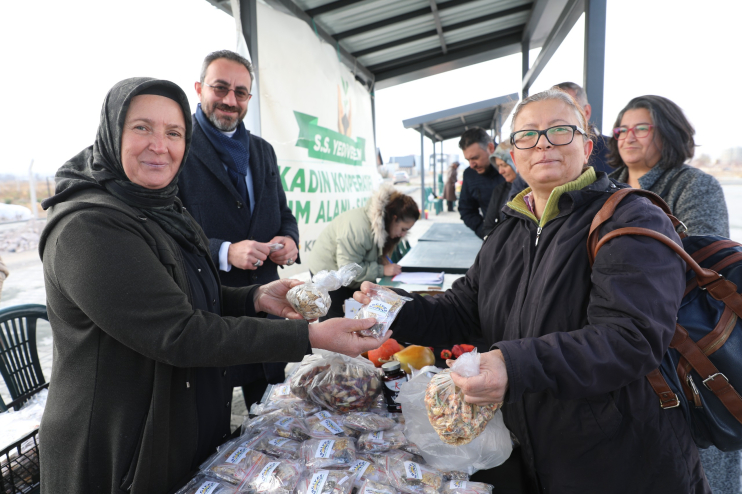 BAŞKAN ÇOLAKBAYRAKDAR: “ATA TOHUMLARI, GELECEĞE BIRAKACAĞIMIZ EN KIYMETLİ MİLLÎ MİRASIMIZDIR”