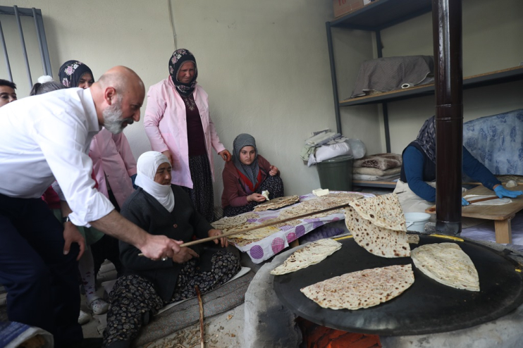 BAŞKAN ÇOLAKBAYRAKDAR: “KIRSAL MAHALLELERİMİZİN KÖY KİMLİĞİNİ GELECEĞE TAŞIYORUZ”
