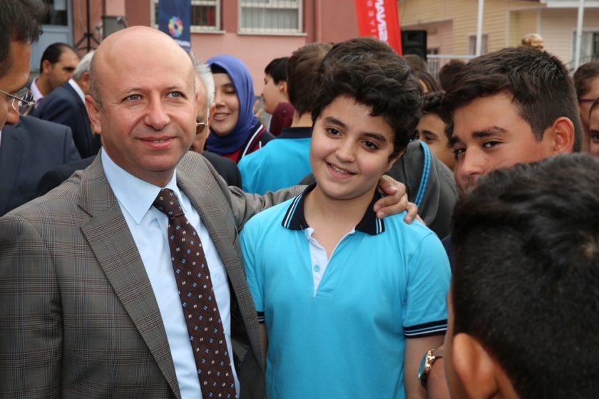 İLKLERİN BELEDİYESİ KOCASİNAN, DAHA SAĞLIKLI NESİLLER İÇİN ÇALIŞIYOR