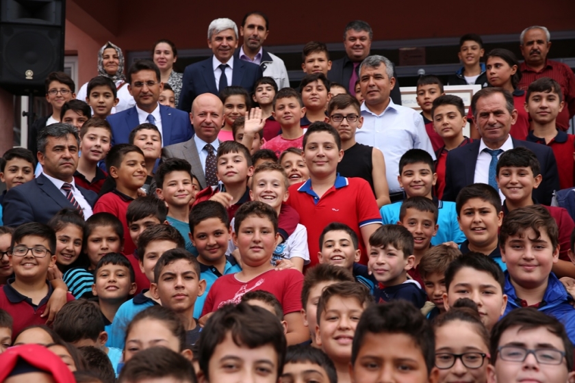 İLKLERİN BELEDİYESİ KOCASİNAN, DAHA SAĞLIKLI NESİLLER İÇİN ÇALIŞIYOR