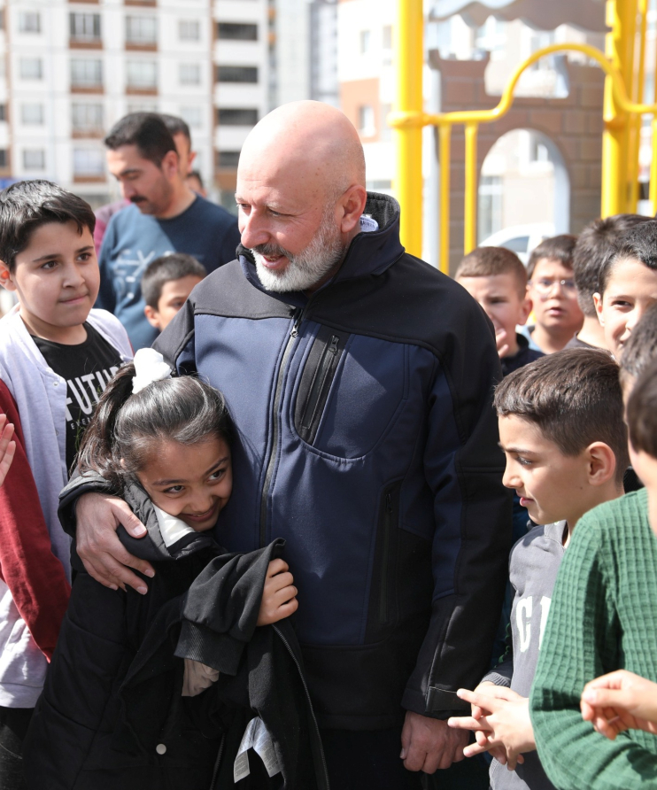 BAŞKAN ÇOLAKBAYRAKDAR, “HEMŞEHRİLERİMİZ İÇİN DAHA YEŞİL BİR ÇEVRE, HUZURLU BİR YAŞAM İNŞA EDİYORUZ”