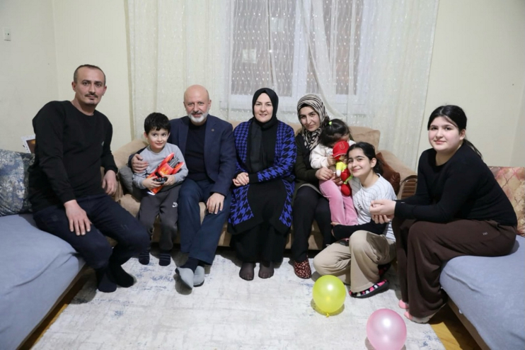 BAŞKAN ÇOLAKBAYRAKDAR: “RAMAZAN’IN BEREKETİNİ HEMŞERİLERİMLE AYNI SOFRADA PAYLAŞTIK”
