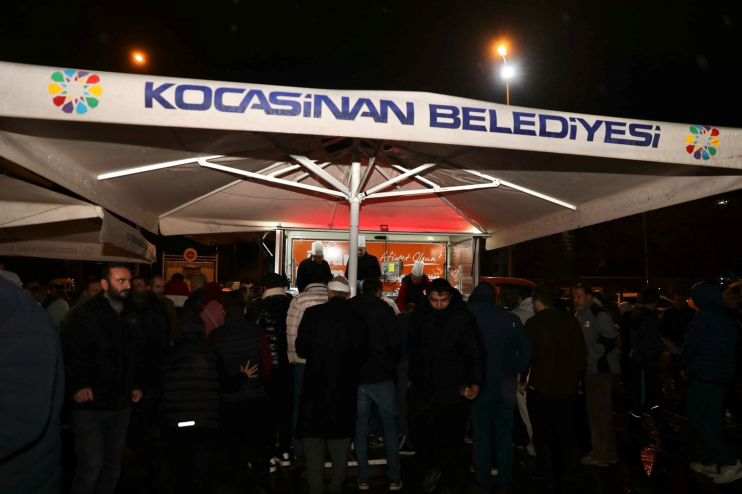 BAŞKAN ÇOLAKBAYRAKDAR: “RAMAZAN’IN BEREKETİNİ HEMŞERİLERİMLE AYNI SOFRADA PAYLAŞTIK”