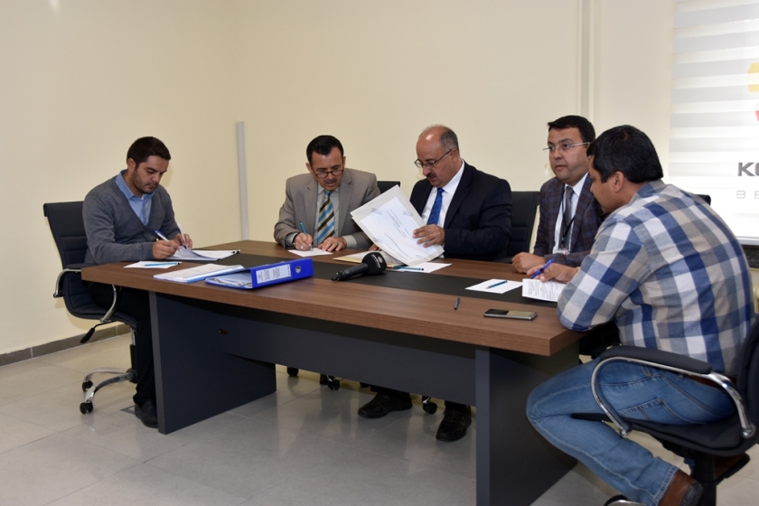 KOCASİNAN’DAN YÜZME HAVUZLU, DERSLİKLİ, FİTNESS SALONLU PAZAR YERLERİ