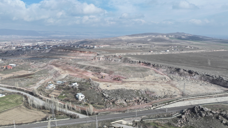 BAŞKAN ÇOLAKBAYRAKDAR, “KENDİ ELEKTRİĞİMİZİ ÜRETEREK MİLLİ GELİRE BÜYÜK KATKI SAĞLAYACAĞIZ”