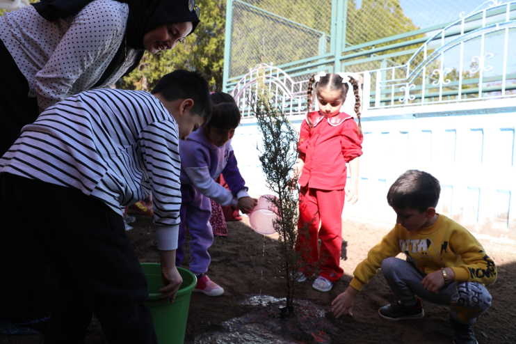 BAŞKAN ÇOLAKBAYRAKDAR, “TOPRAKLA BÜYÜYEN NESİLLER, GÜÇLÜ YARINLAR DEMEKTİR”