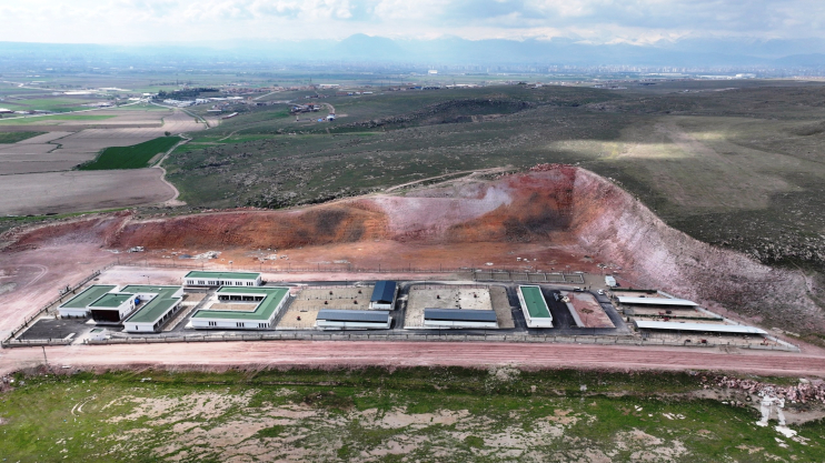 BAŞKAN ÇOLAKBAYRAKDAR, “KAYSERİ’MİZ, TÜRKİYE’YE MODEL OLACAK MODERN HAYVAN BAKIMEVİ İLE ÖNCÜ BİR ŞEHİR OLUYOR”