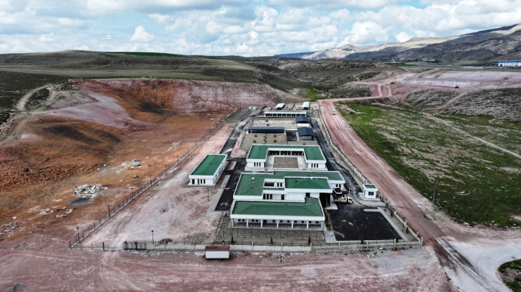 BAŞKAN ÇOLAKBAYRAKDAR, “KAYSERİ’MİZ, TÜRKİYE’YE MODEL OLACAK MODERN HAYVAN BAKIMEVİ İLE ÖNCÜ BİR ŞEHİR OLUYOR”