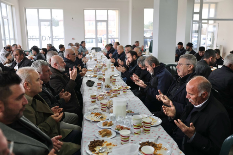 BAŞKAN ÇOLAKBAYRAKDAR: “HİZMETLERİMİZLE KIRSALIN DEĞERİNE DEĞER KATIYORUZ”