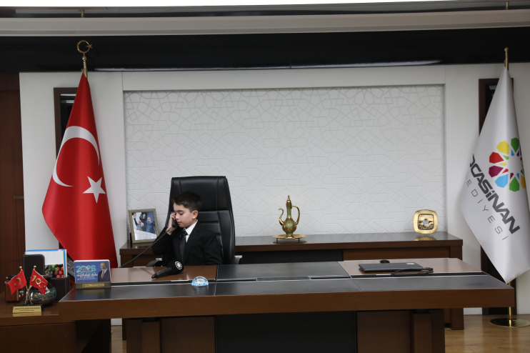 BAŞKAN ÇOLAKBAYRAKDAR, “HER EVLADIMIZIN MUTLU OLDUĞU BİR ŞEHİR İÇİN ÇALIŞIYORUZ”