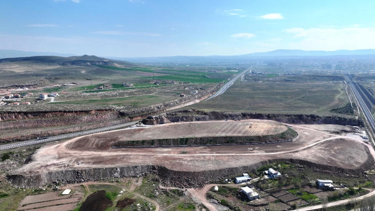 BAŞKAN ÇOLAKBAYRAKDAR: “KENDİ ENERJİSİNİ ÜRETEN ÖRNEK VE SAYILI BELEDİYELERDEN BİRİ OLACAĞIZ”