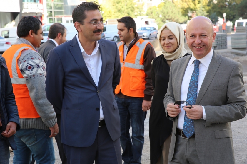 ÇOLAKBAYRAKDAR, “KOCASİNAN’DA YOLLAR DA YAYALAR DA RAHATLIYOR”