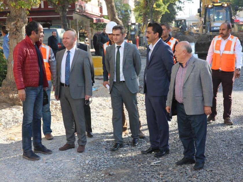 ÇOLAKBAYRAKDAR, “KOCASİNAN’DA YOLLAR DA YAYALAR DA RAHATLIYOR”