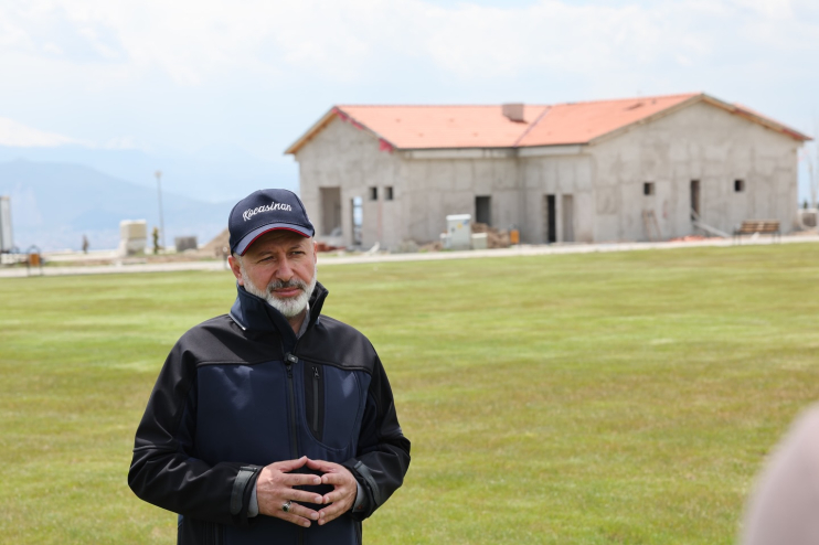 BAŞKAN ÇOLAKBAYRAKDAR: “ERCİYES MANZARALI MİLLET BAHÇESİ, DOĞA, MANZARA VE HUZURUN BULUŞTUĞU YER”