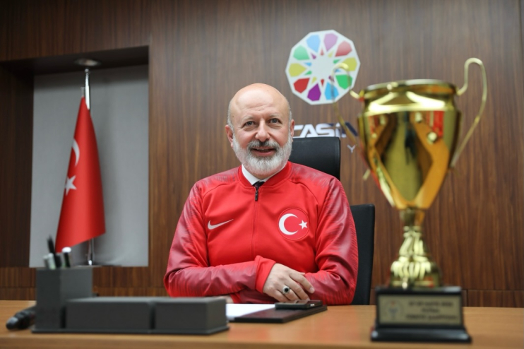 BAŞKAN ÇOLAKBAYRAKDAR: “ŞAMPİYON ALTIN ÇOCUKLARIMIZLA GURUR DUYUYORUM”