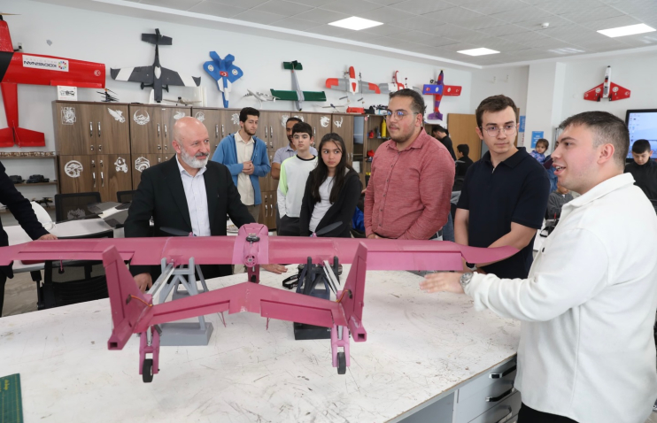 BAŞKAN ÇOLAKBAYRAKDAR’DAN GENÇLİK ŞÖLENİNE DAVET