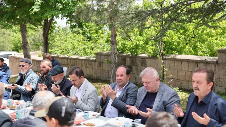 BAŞKAN ÇOLAKBAYRAKDAR’A KIRSAL MAHALLELERDEN BÜYÜK TEVECCÜH