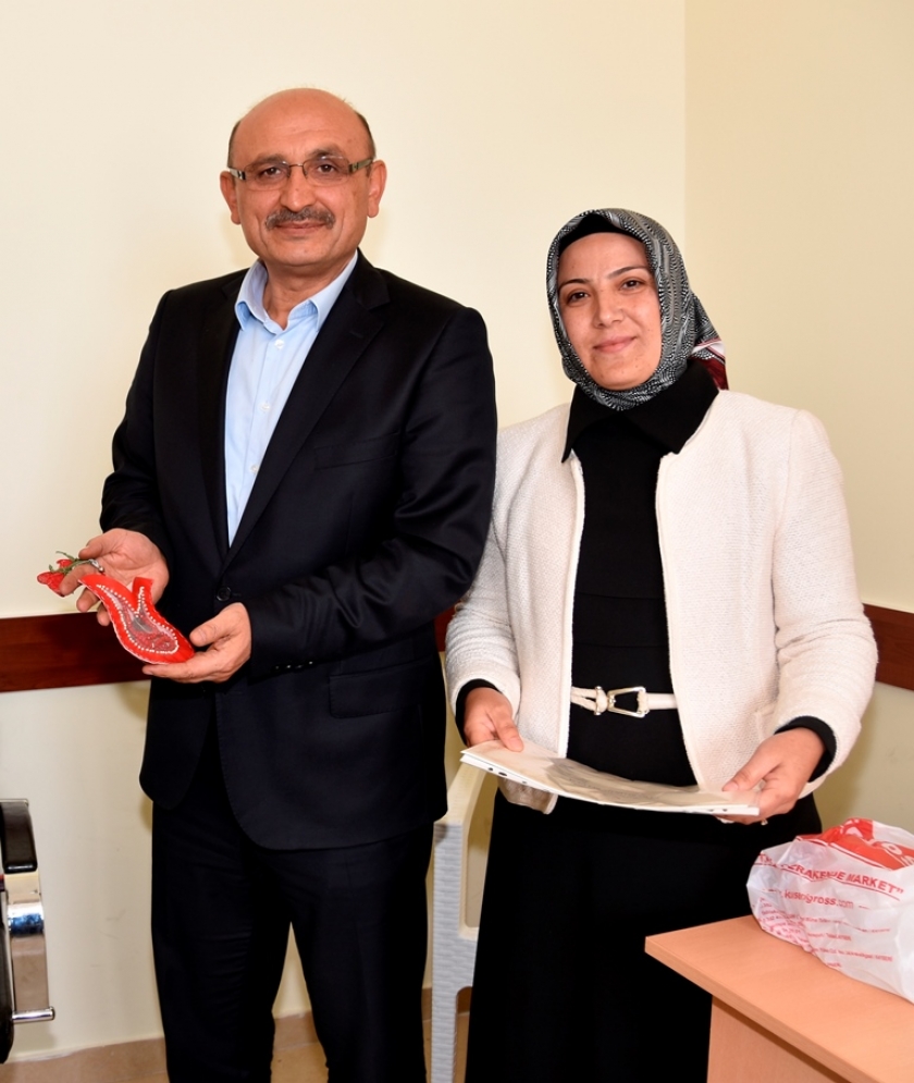 HANIMLAR İNCE ELEDİLER SIK DOKUDULAR SERTİFİKAYI ALDILAR