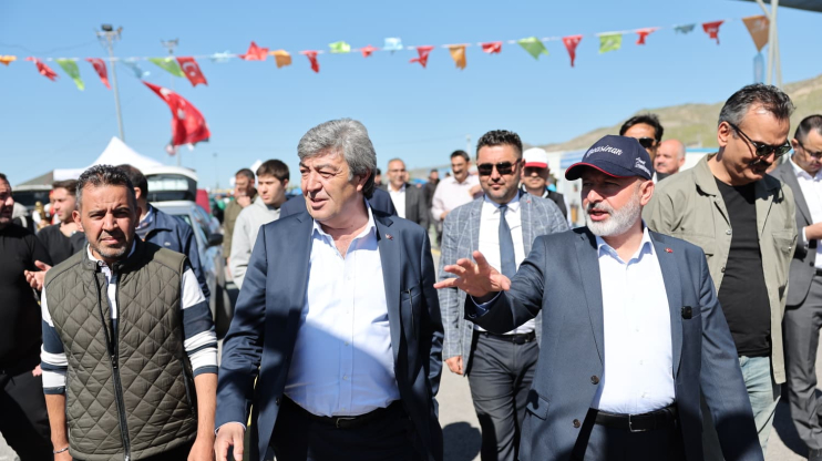 BAŞKAN ÇOLAKBAYRAKDAR: “KESİM VE SATIŞ YERİMİZ, TÜRKİYE’DE SAYILI ÖRNEK UYGULAMALARDAN BİRİDİR”