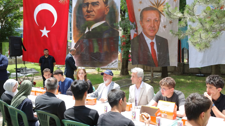 BAŞKAN ÇOLAKBAYRAKDAR: “GENÇLERİMİZİN HAYALLERİNE DOKUNAN PROJELER ÜRETMEYE DEVAM EDECEĞİZ”