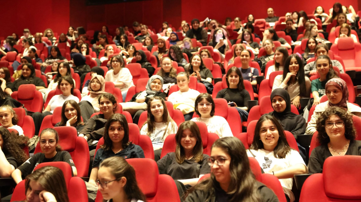 BAŞKAN ÇOLAKBAYRAKDAR, “7 BİN GENCİMİZİ NECİP FAZIL KISAKÜREK’İN FİKİR DÜNYASIYLA BULUŞTURDUK”