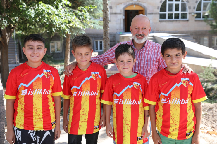 BAŞKAN ÇOLAKBAYRAKDAR: “HER YENİ PARK, ŞEHRİMİZE KAZANDIRILAN YENİ BİR NEFESTİR”