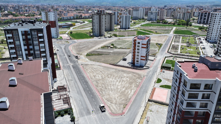 BAŞKAN ÇOLAKBAYRAKDAR: “HER YENİ PARK, ŞEHRİMİZE KAZANDIRILAN YENİ BİR NEFESTİR”