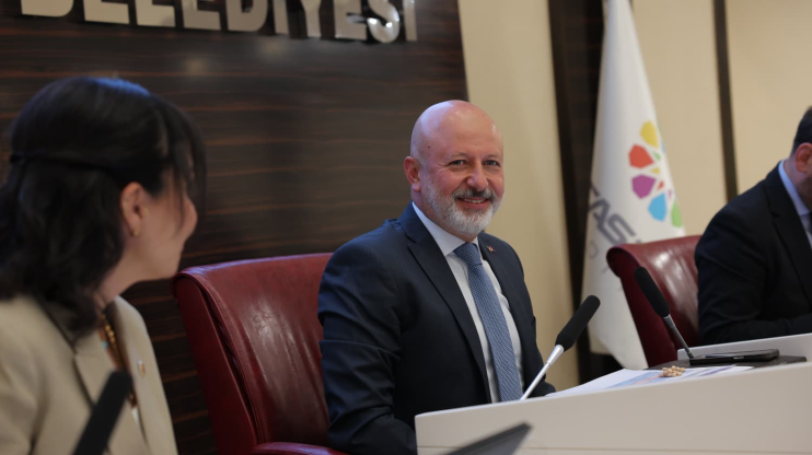 BAŞKAN ÇOLAKBAYRAKDAR’DAN ERTUĞRULGAZİ MAHALLESİ’NE ÇİFTE MÜJDE