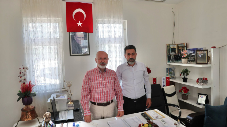 BAŞKAN ÇOLAKBAYRAKDAR, "YERİNDE TESPİT EDİYOR, ÇÖZÜMLERİ BİRLİKTE ÜRETİYORUZ”