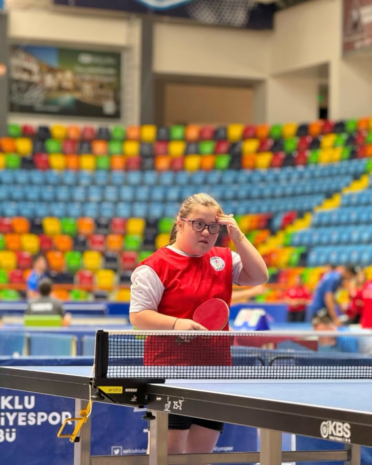 BAŞKAN ÇOLAKBAYRAKDAR: “ÖZEL SPORCULARIMIZ AZİMLERİYLE TÜRKİYE’YE KOCASİNAN İMZASINI ATTI”