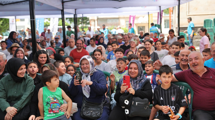 BAŞKAN ÇOLAKBAYRAKDAR: “VATANDAŞIMIZIN HER ZAMAN YANINDAYIZ, GÖNÜLLERE DOKUNMAYA DEVAM EDİYORUZ”
